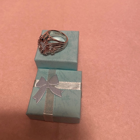 Sapphire 💯 Authentic - Picture 6 of 10